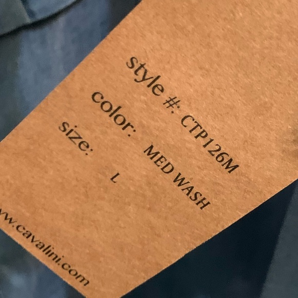 Cavalini  denim blouse ruffle chest NWT large - Picture 8 of 8